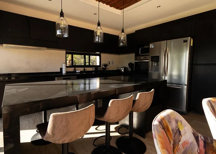 Amazing Penthouse & With Private Pool, Terrace , Roof And Hot Tub In Jungle Apartamento *