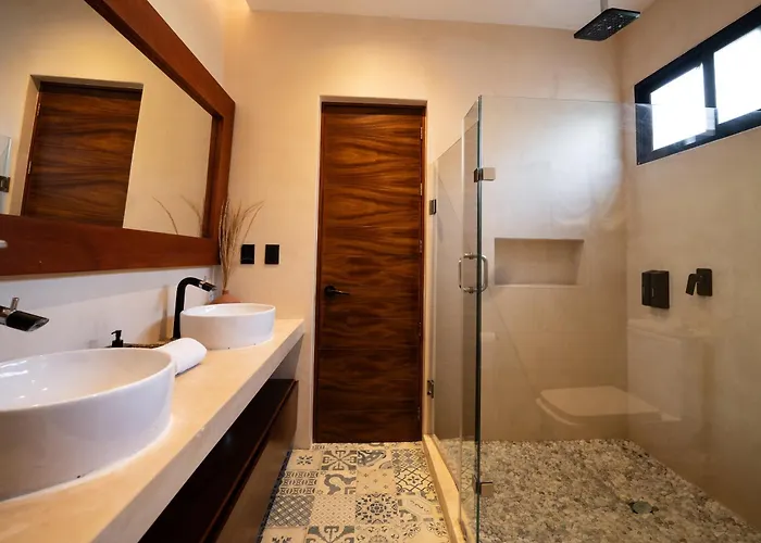 Amazing Penthouse & With Private Pool, Terrace , Roof And Hot Tub In Jungle Apartamento *