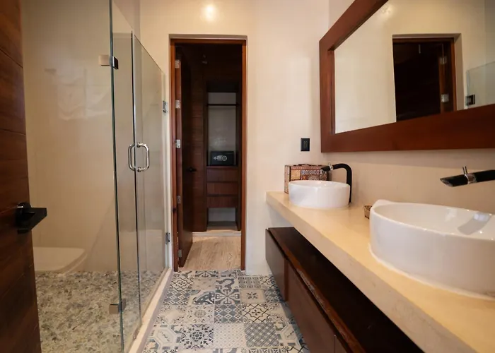 Amazing Penthouse & With Private Pool, Terrace , Roof And Hot Tub In Jungle Apartamento *
