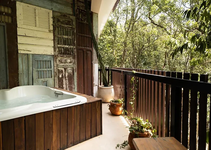 Amazing Penthouse & With Private Pool, Terrace , Roof And Hot Tub In Jungle Apartamento *